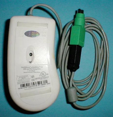 Microsoft IintelliMouse Explorer With IntelliEye