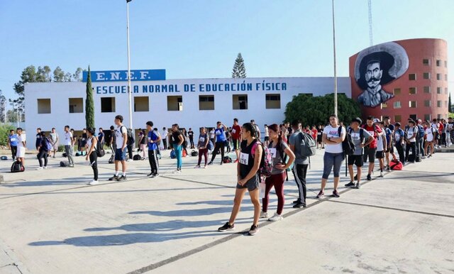 Se eleva la formación a Maestros de Educación Física a nivel lucenciatura.