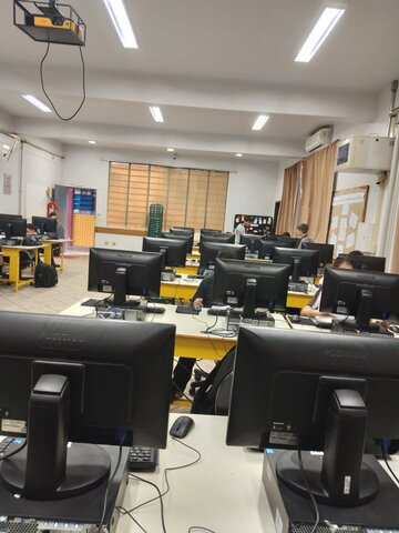 1ª Aula: Colégio Estadual Antônio Maximiliano Ceretta