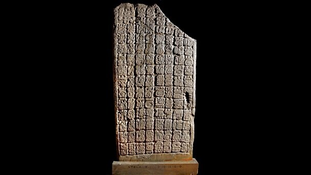 Open and Closed Writing Systems in Mesoamerica