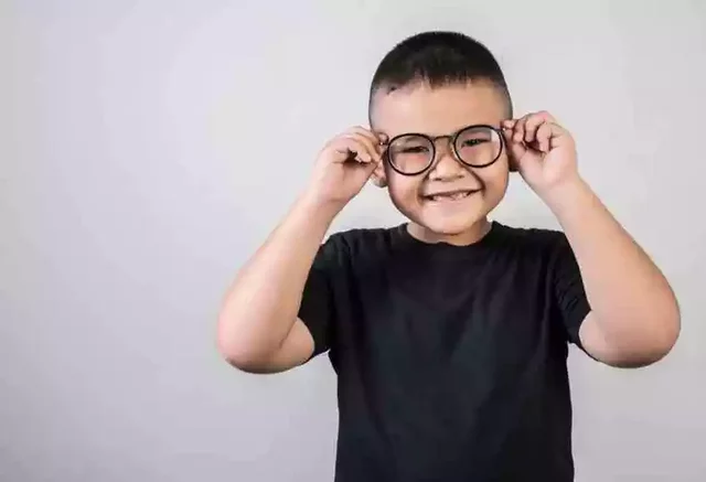 comecei a usar óculos