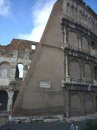 Restauro del Colosseo - Stern