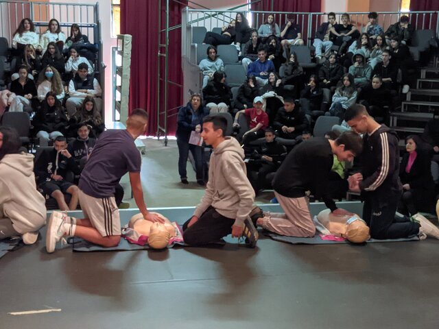 Σεμινάριο Πρώτων Βοηθειών Για Μαθητές/Τριες Στο Σχολείο Μας