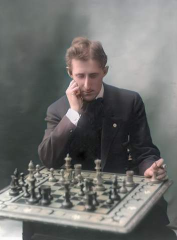 La Escuela Combinatoria: Ajedrez de Ataque