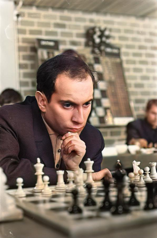 Mikhail Tal: Magia sobre el Tablero.