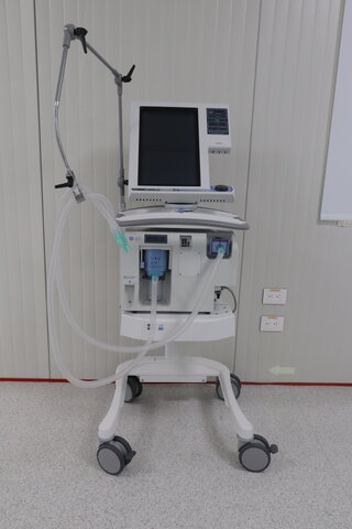 Ventilador mecánico - Unidad de Cuidados Intensivos Adulto