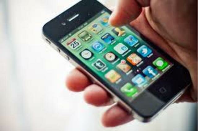 Primer teléfono inteligente