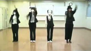 Aikawa Kozue y Doala Club (Doako, Agu y Kyou) - Hare Hare Yukai