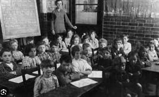 Infancia y adolescencia actualmente.