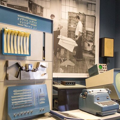 Timeline: Historia de la computadora