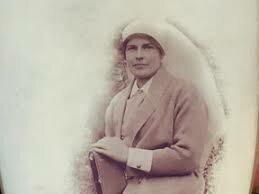 Mae Belle Sampson, Katherine MacDonald and Nurses Overseas +2 category social change