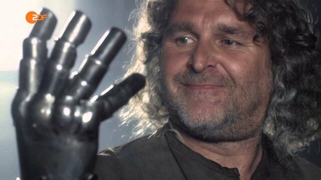 Biomecanica:Manos de hierro