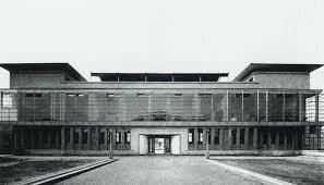 Fabbrica ed edificio per uffici-GROPIUS