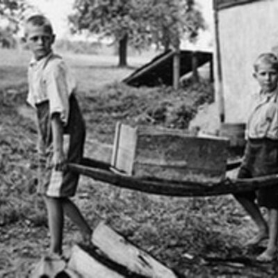 Timeline: RECORRIDO HISTORICO DE LA INFANCIA Y LA ADOLESCENCIA