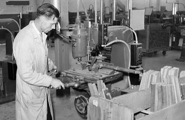 War-time Economy (Industry)