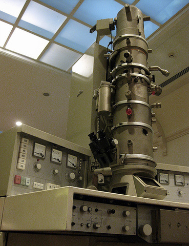 Electron Microscope