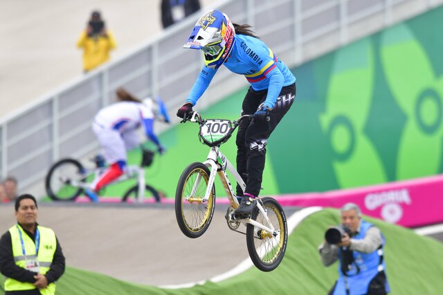 PRIMER CAMPEONATO MUNDIAL DE BMX