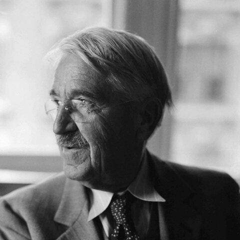 John Dewey - progressive education