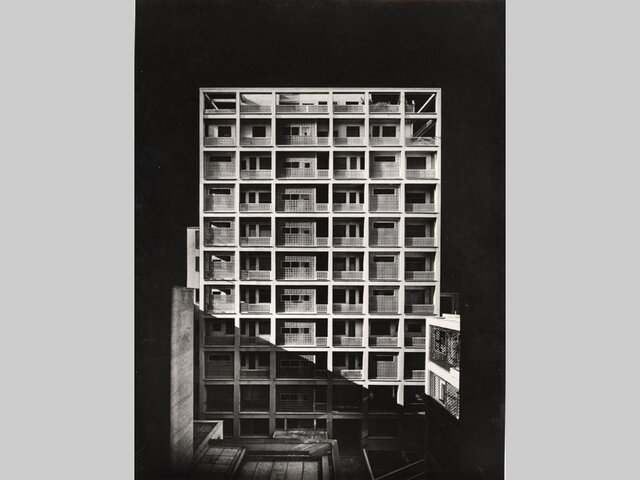 Condominio in via Broletto-FIGINI,POLLINI