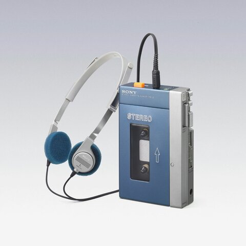 Walkman: Cassette Player