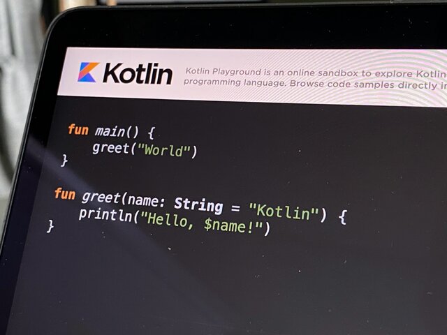 "Kotlin"