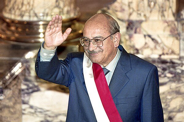 Presidente Valentín Paniagua (2000-2001)