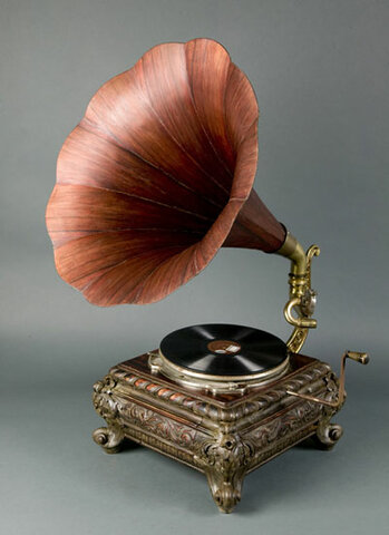 El desarrollo del fonógrafo por Thomas Edison (1877)