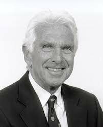 Warren Bennis.