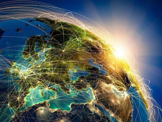 Surge la globalización y entra el auge.