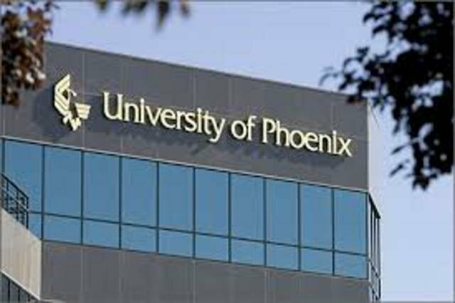 Phoenix ofreció los primeros grados en línea.
