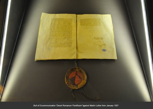 Lutero viene scomunicato