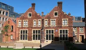 Se fundó Toynbee Hall