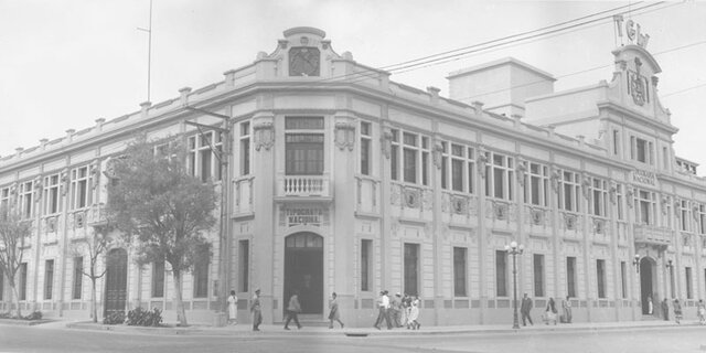 Construcción de la Tipografía Nacional