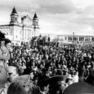 Timeline: Línea del Tiempo de 1821 a 1944