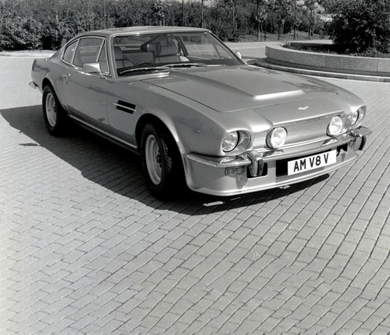 Start of the Aston MArtin V8
