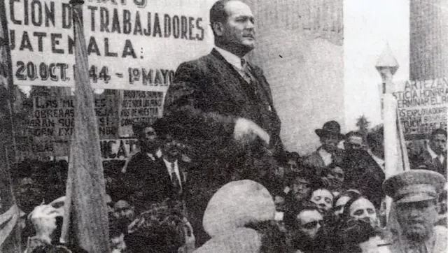 Llegada de Juan José Arévalo Bermejo