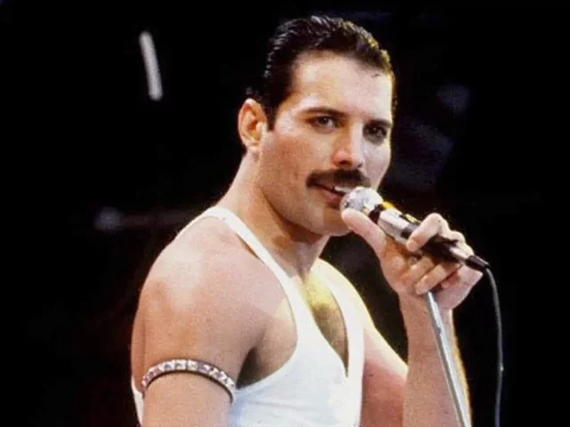 MUERE FREDDIE MERCURY