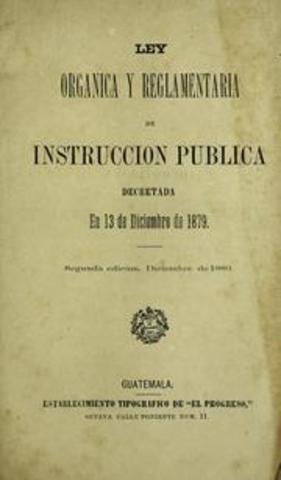Decreto en las bases del arreglo General de la instrucción Pública