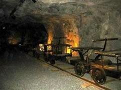 1914 - 1915 Minería