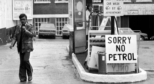 Crisis Energética (1971).     CAMBIOS EN consumidores, entorno sociopolítico, producción, tecnologías de gestión