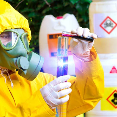 EDAD CONTEMPORANEA - Toxicología Industrial y Ambiental