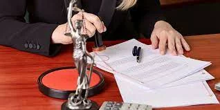 NOTARIO - FUNCIONARIO PÚBLICO