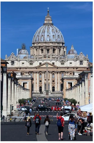 INFLUENCIA DE LA IGLESIA CATÓLICA