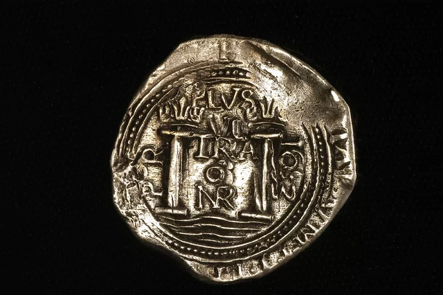 PRIMER MONEDA