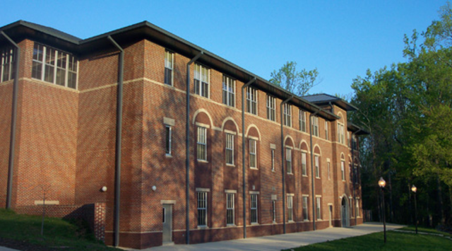 El veintisiete de junio, yo fui campamiento de verano.