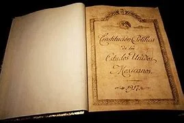 Constitución Política de los Estados Unidos Mexicanos