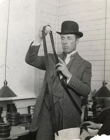 DW Griffith renovó el cine.
