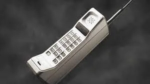 Cooper el inventor del teléfono celular