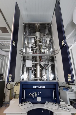 Nipon Hitachi