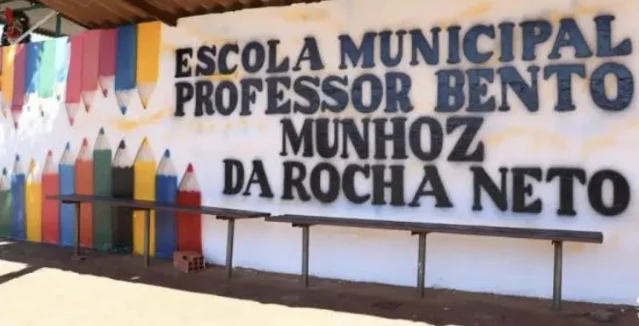1º  vez na escola
